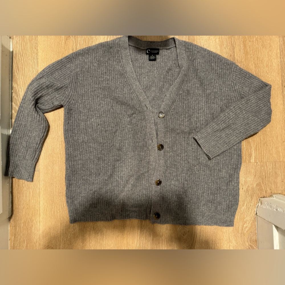 Bloomingdale's cashmere Gray women’s  Sweater